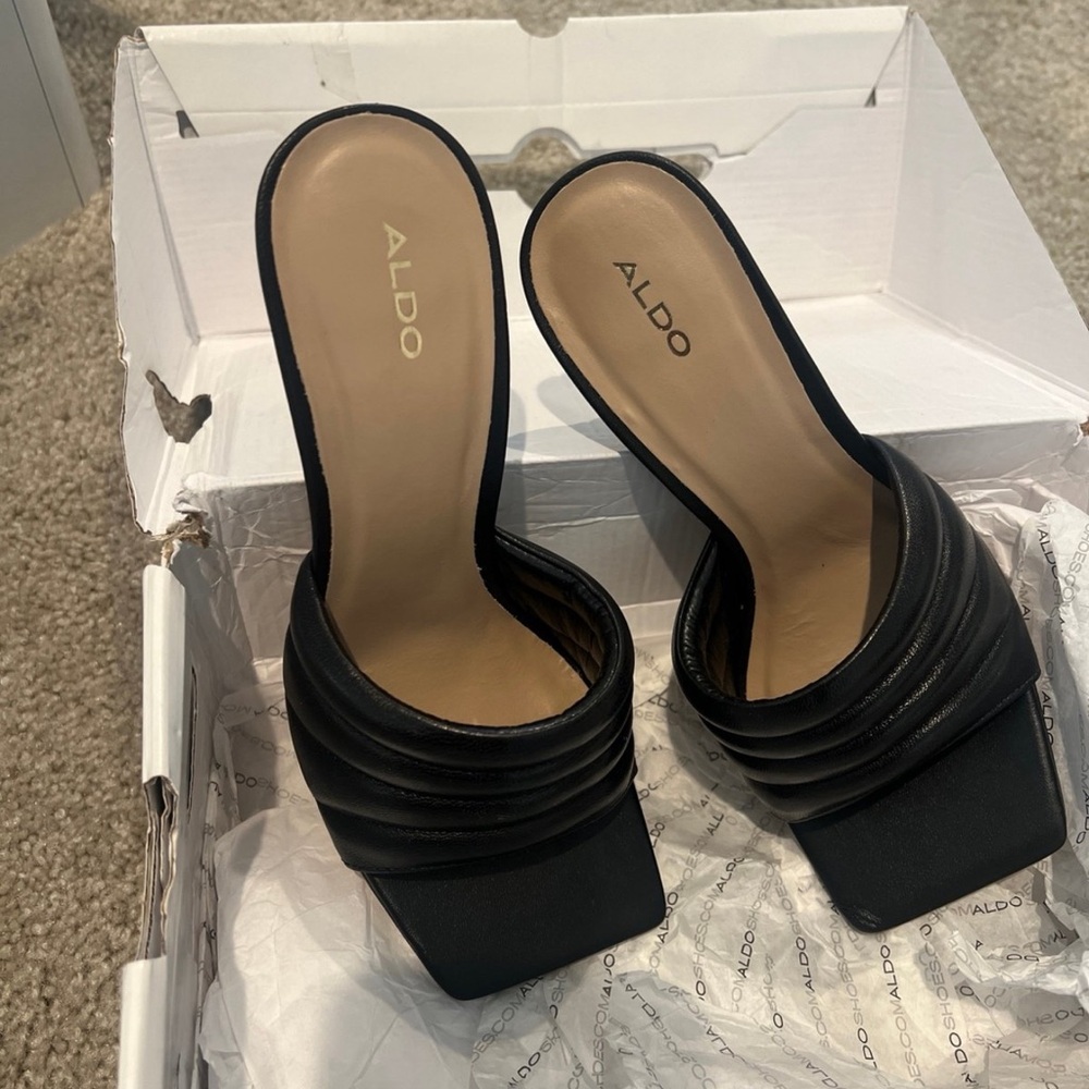 ALDO Daniella Black Heeled Mules – Size 7.5